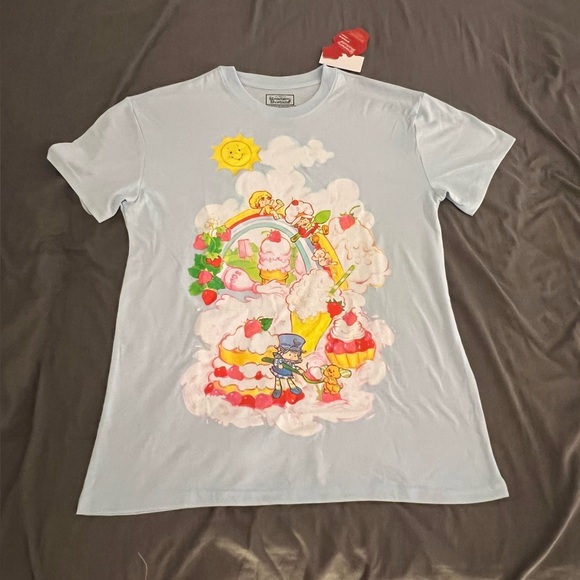Strawberry Shortcake and friends graphic t-shirt New - Picture 1 of 5